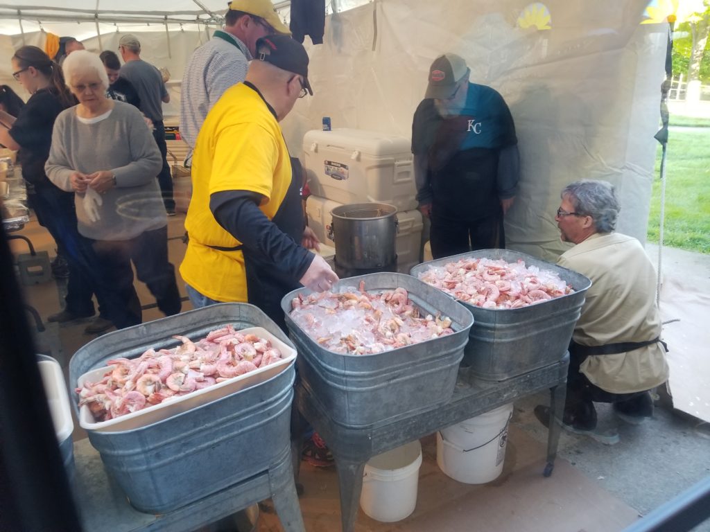 Shrimp peel for Special Olympics
